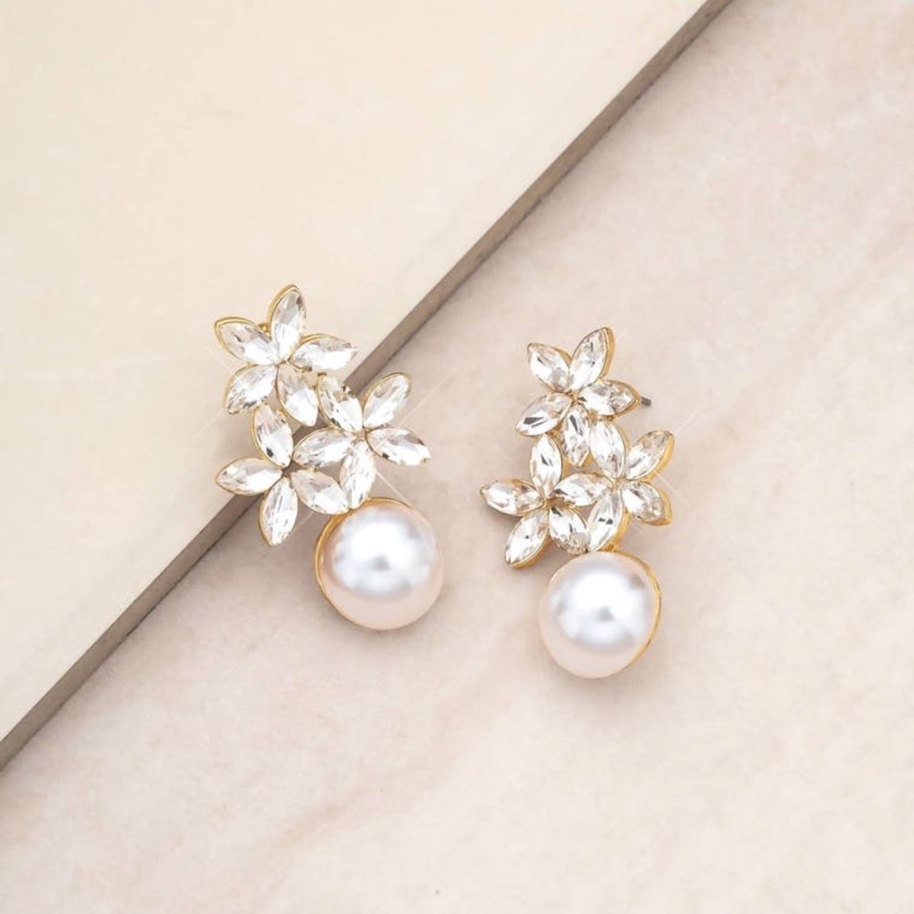 Brand New: Floral Crystal & Pearl Earrings